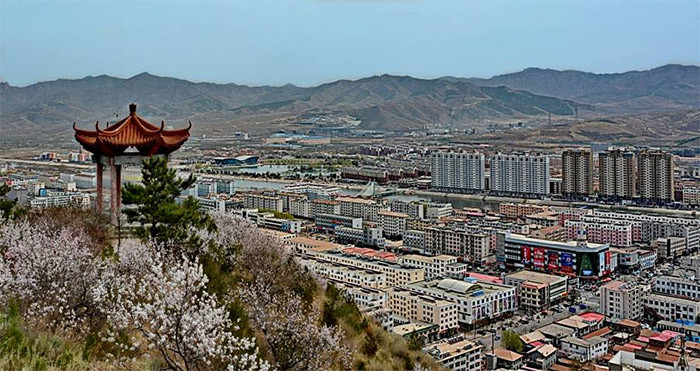 錦山鎮最著名的景點之一,內蒙古馬鞍山國家森林公園,屬喀喇沁王府的家