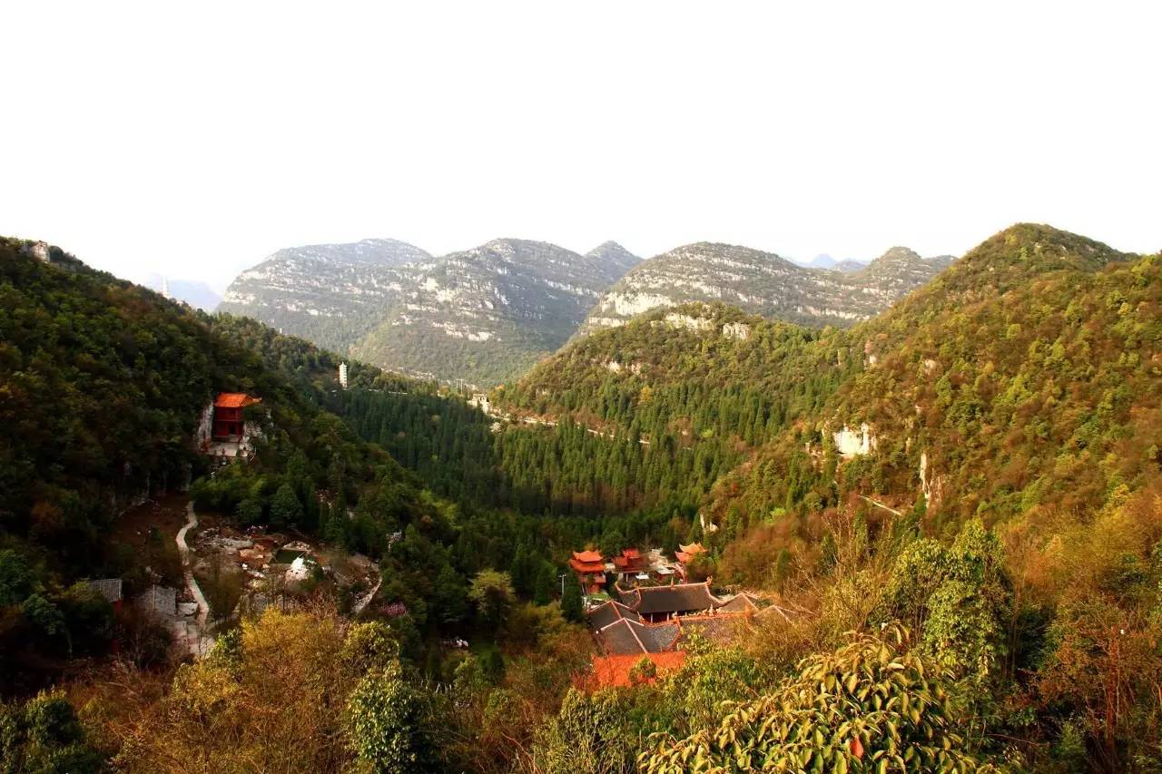 名寺志平坝高峰山寺万华禅院之一