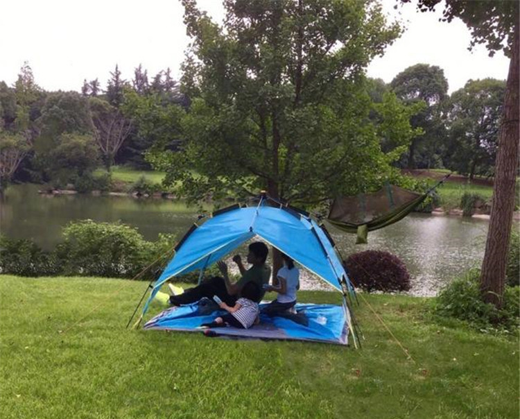 露营帐篷作为户外用品,一年四季全天候都可使用,并且没有时间的.