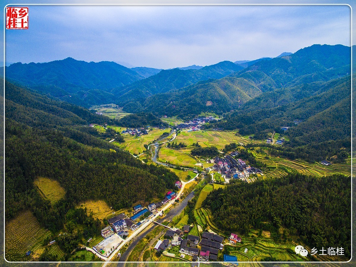 大竹山,叭吓界,横岭界,四马归槽界,岩岭坳等山海拔均在1000米以上.