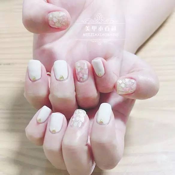 稿 第一款 @tt nail @黑桃q @aaa(美美甲坊) @lh @yuki 美甲·小紋身