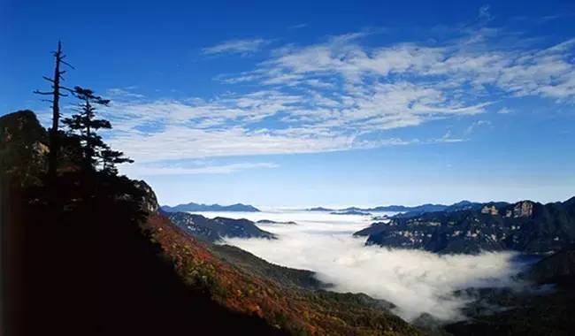 早餐後,全天遊覽世界文化遺產—中國四大道教名山,道教聖地,五嶽之首