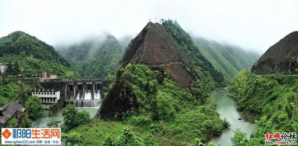 金洞国家森林公园位于祁阳县金洞林场南端小黄司河流域,园区面积2500