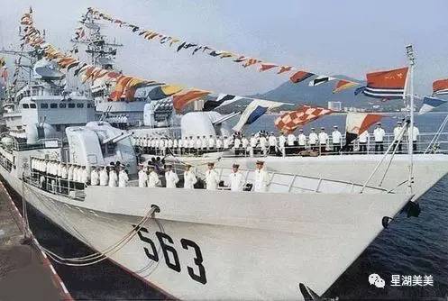 563肇庆舰退役图片