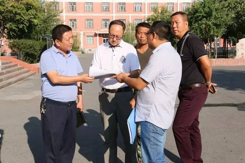 新疆奎屯市市长图片