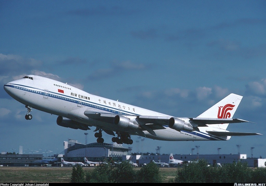 图中这架飞机是大陆地区的第一架波音747