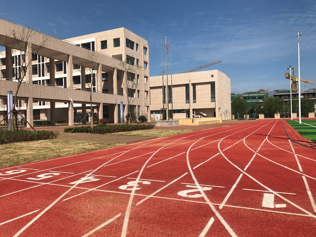 泰安市实验学校万境水岸小学整装待发