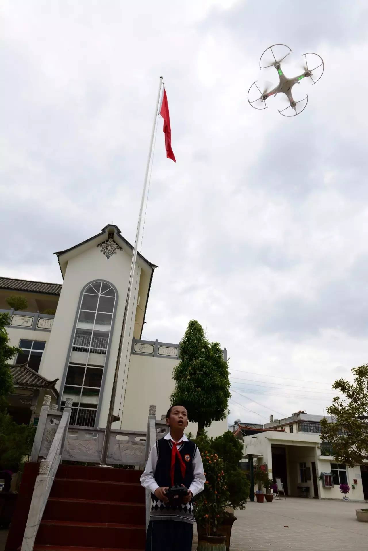 鹤庆县云鹤镇中心小学图片