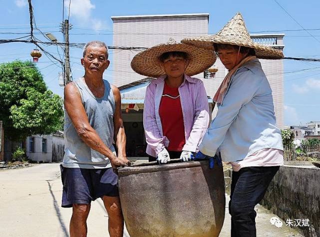 "乡贤座谈会"在陆河县河口镇新华管屋寮片召开返回搜狐,查看更多