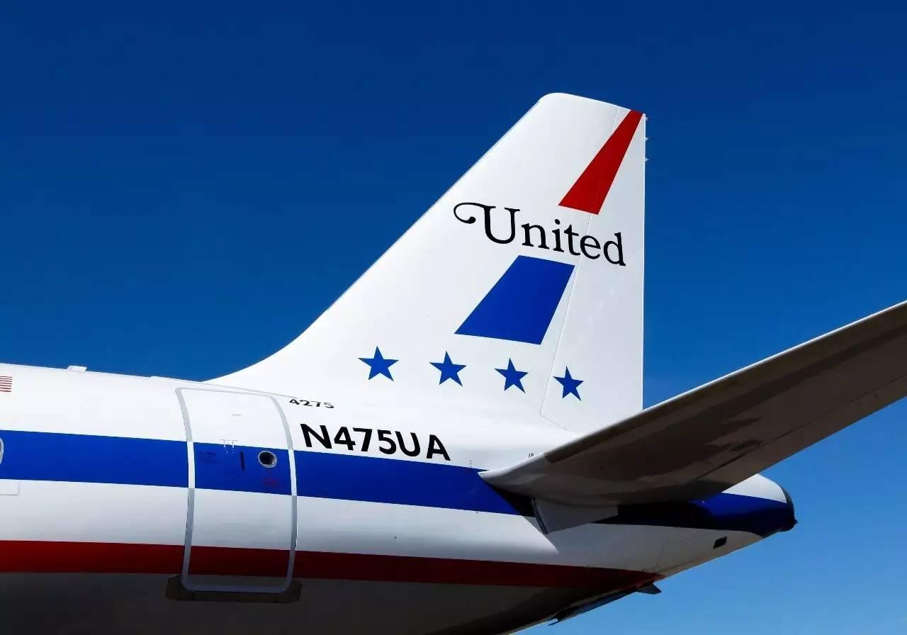 美联航曾经的机尾logo,非常好看!