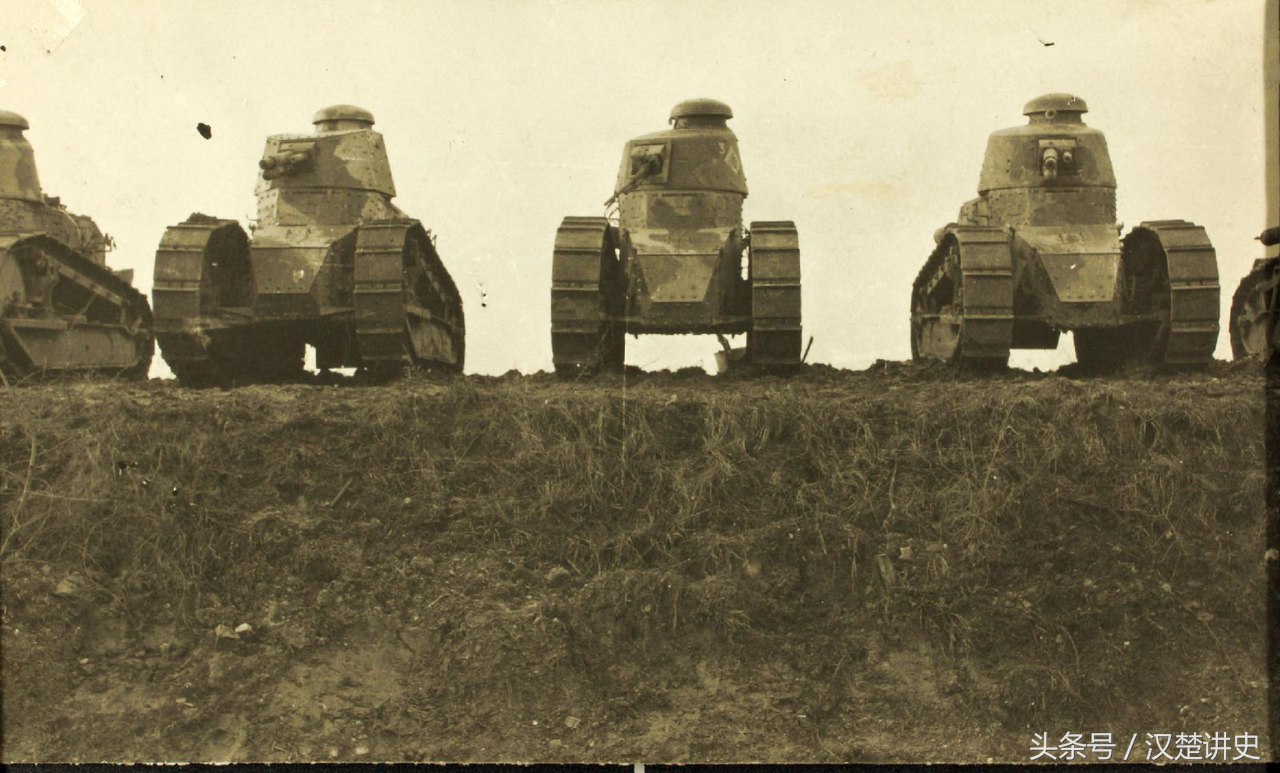 第一次世界大战法国坦克的照片
