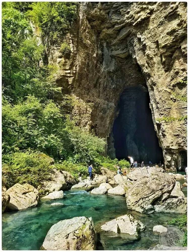 之最的地下暗河龍橋河水四季長流盤山繞石不知歸處奉節之美難以言喻