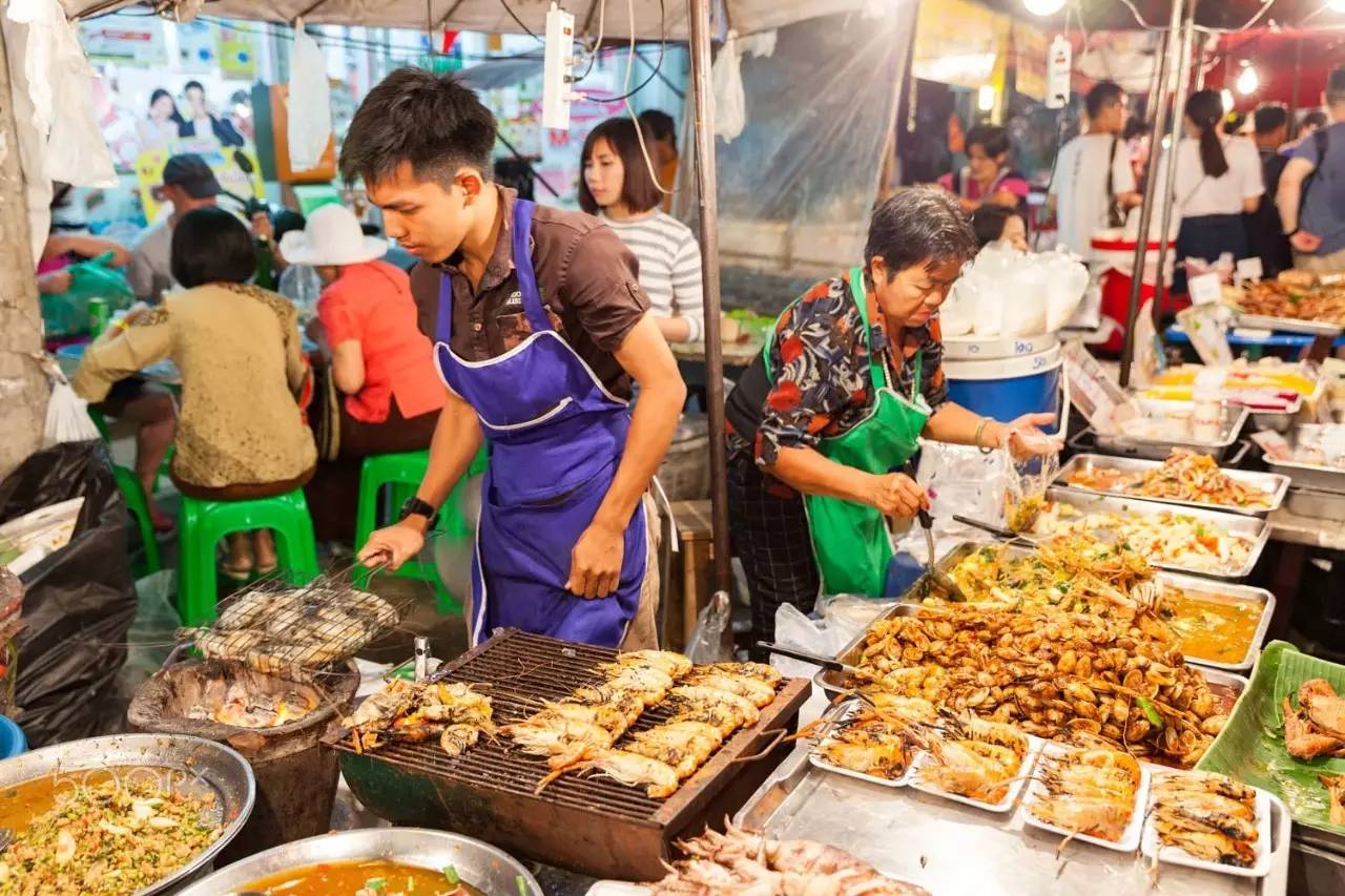 它连续两年超越东京成为cnn评选的路边摊美食之都