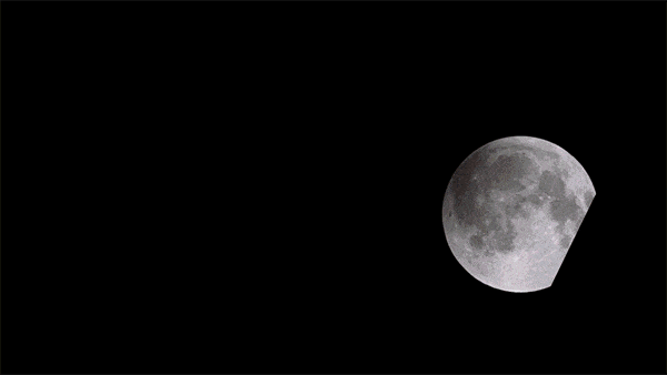 月球动态图图片