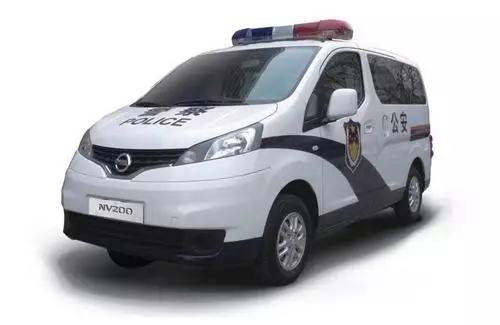 nissan nv200一不小心竟成了警用車-搜狐汽車