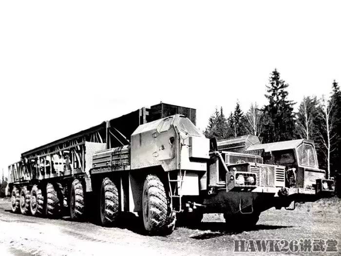 明斯克重型卡车图片