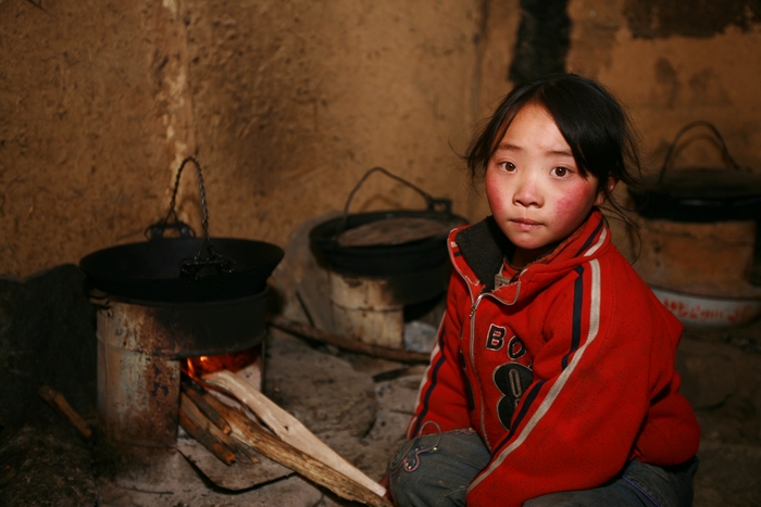 中国西部小孩图片