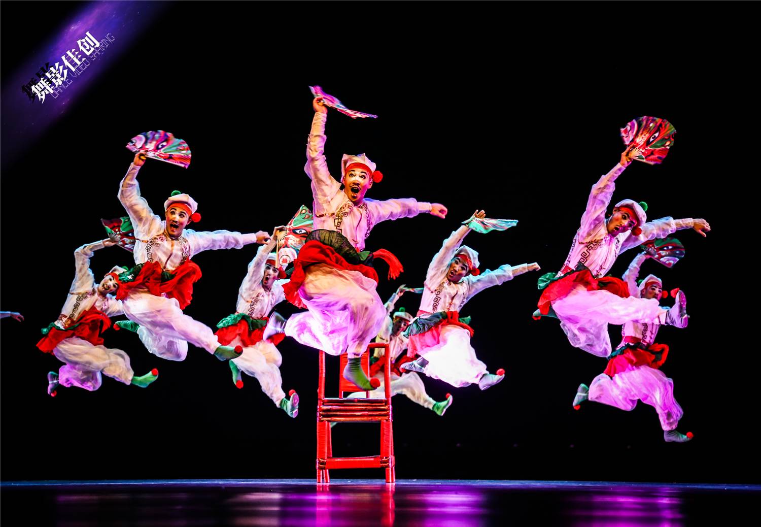 第11届中国舞蹈荷花奖民族民间舞评奖(第二场)精彩剧照 摄影:舞影佳