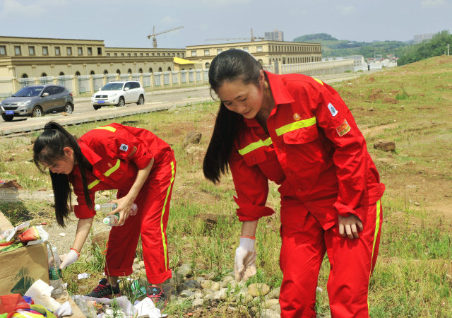 团青速递供 稿:岳冰心 王正强单 位:地球物理勘探公司编 辑:欧阳蜜罗