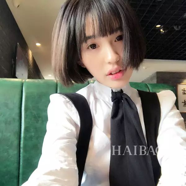 惊呆王全安93年小女友左烨晒美照这个新晋模特和张雨绮相比