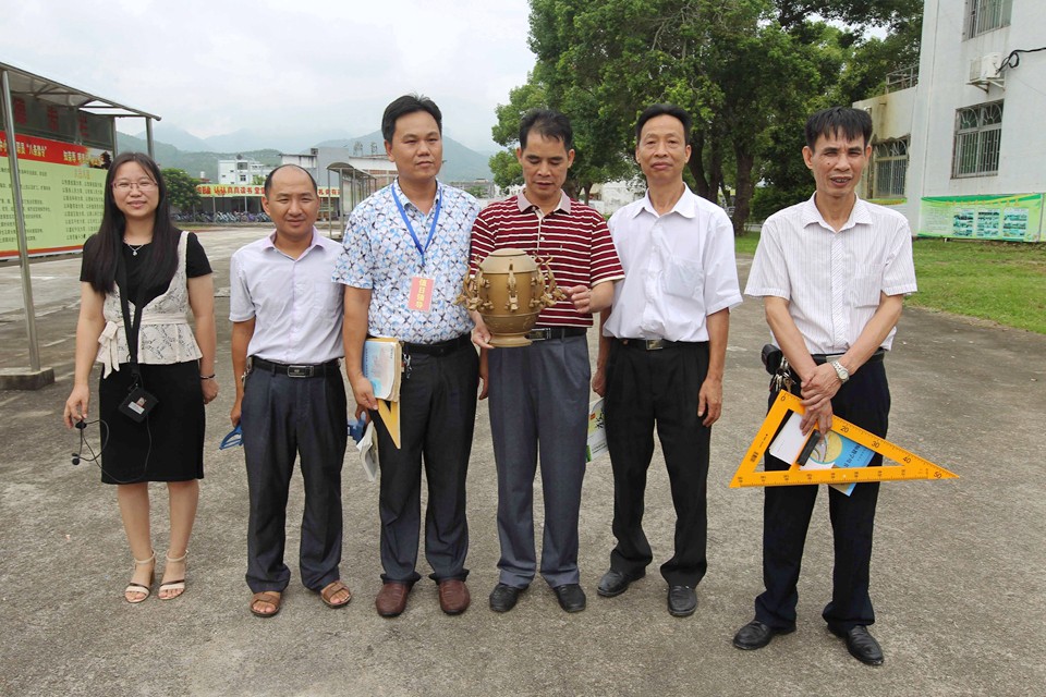 惠东这所学校四代师徒,讲述现实版"长大后我就成了你"