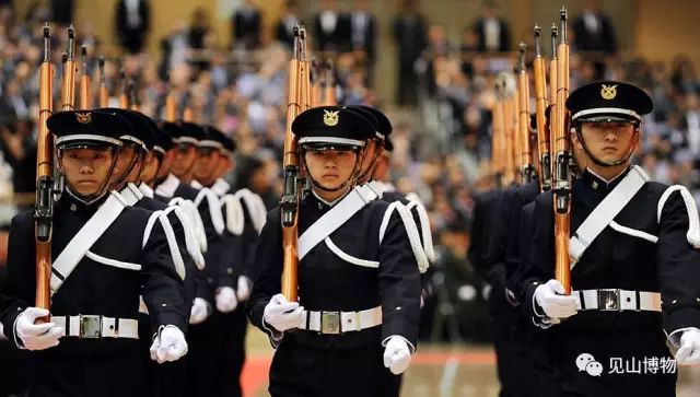 葡萄牙里斯本軍校澳大利亞軍事學員瑞典斯德哥爾摩軍校法國聖西爾軍校