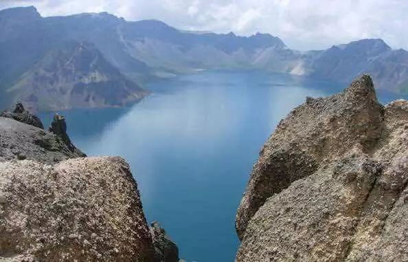 燕山天池是倉米古道風景區中的