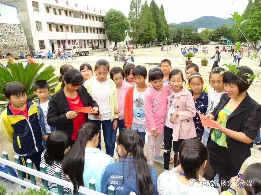 麻城三河中学图片