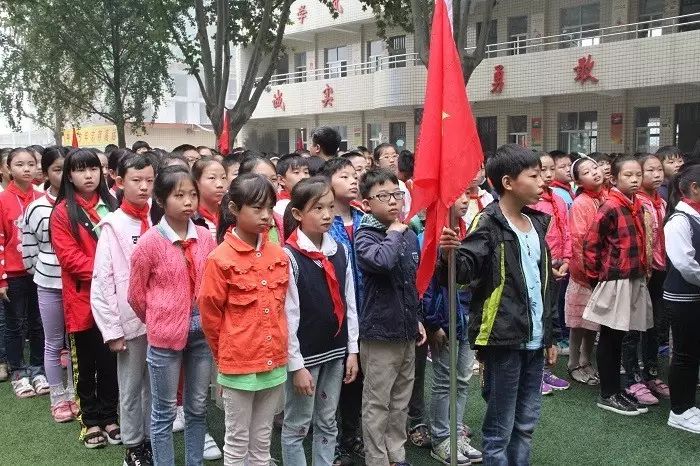 郑上路小学图片图片