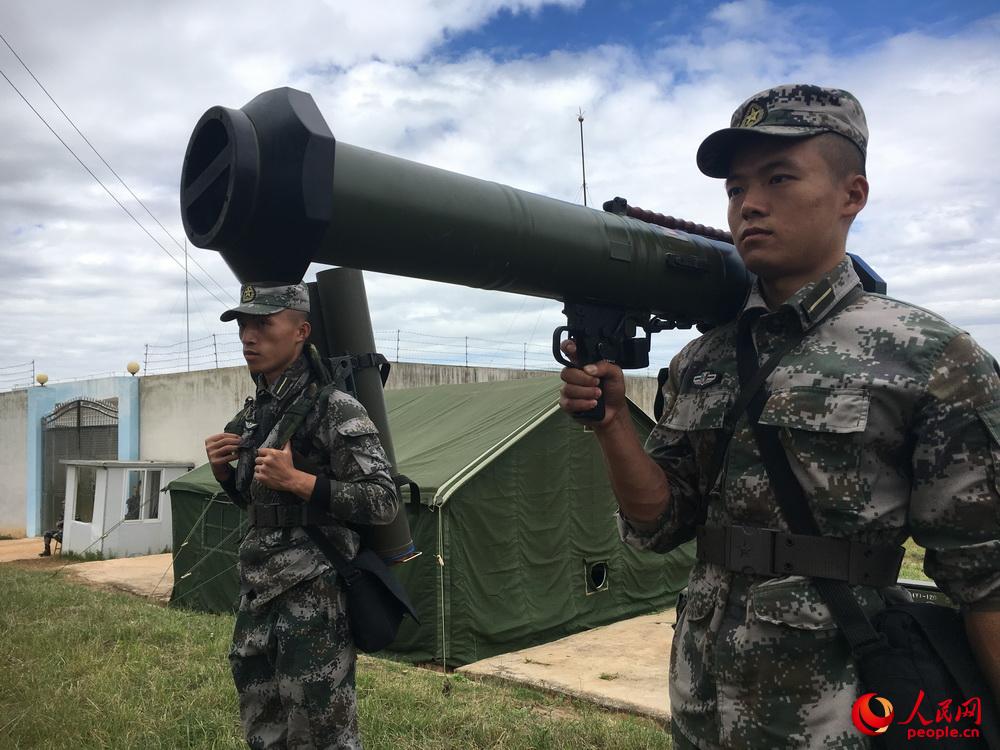 陸軍邊海防學院昆明校區600餘官兵開展野外教學