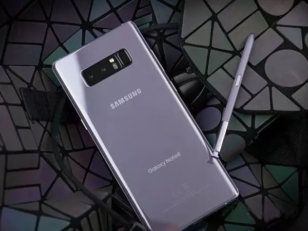 【首款双摄双防抖 国产机皇】三星note8高远手机开启预定