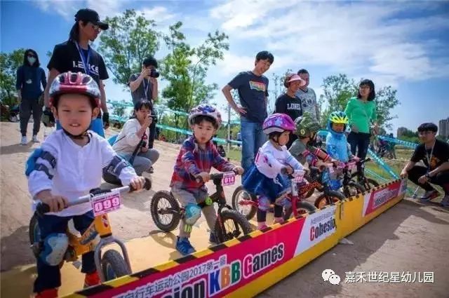 嘉禾世紀星幼兒園cohesion兒童平衡車開課啦