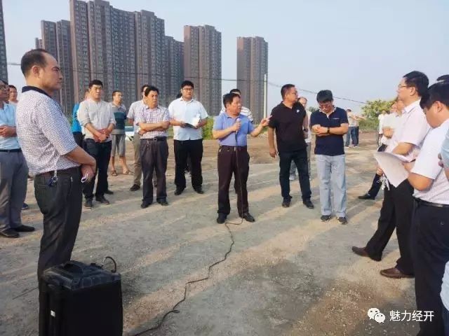 物流园区党委副书记,管委会主任李兵,物流园区管委会副主任郭德华