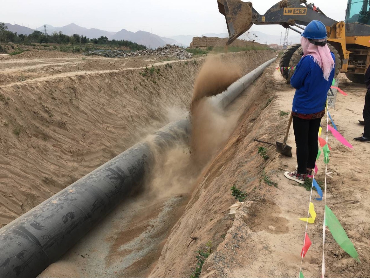 芦家坪净水厂原水联络管线砂弧基础施工芦家坪净水厂原水联管线管道