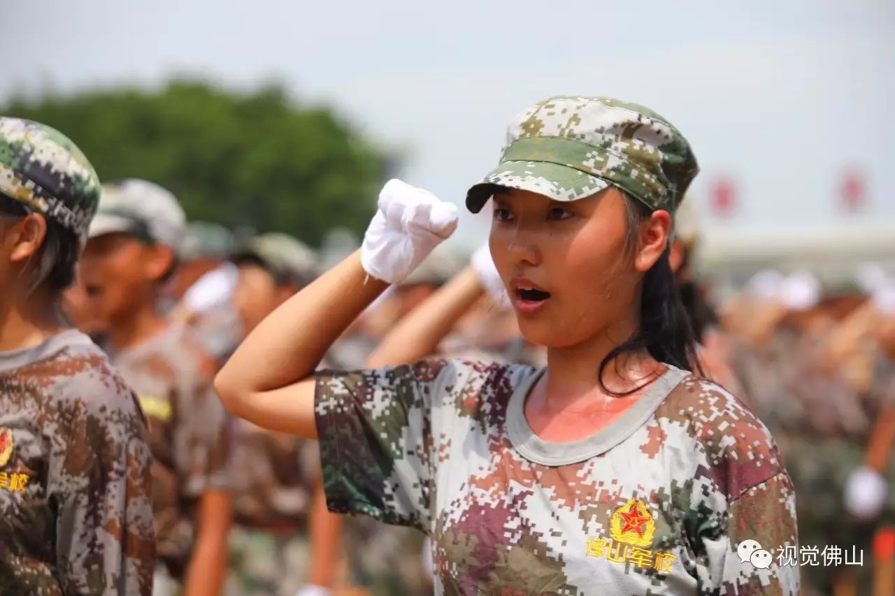 比戰狼更燃市青少年軍校上演軍訓大片