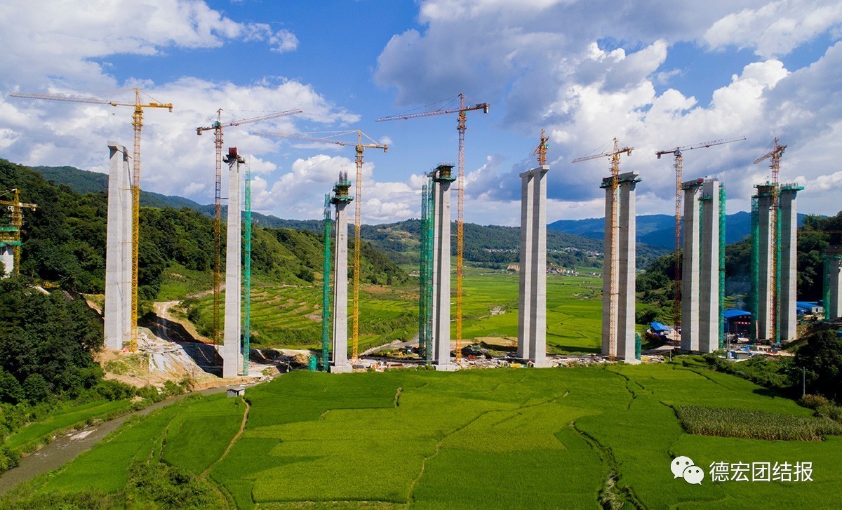 震撼建设中的腾陇高速航拍高清视频