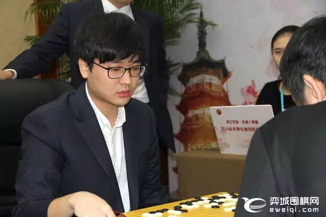 罗玄中盘胜李世石 亚洲电视围棋快棋赛产生新冠军