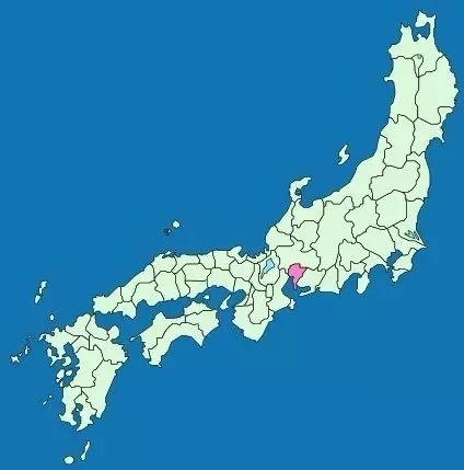 在這個秩序崩潰的亂世中的1534年,織田信長出生在尾張國(今日本愛知縣