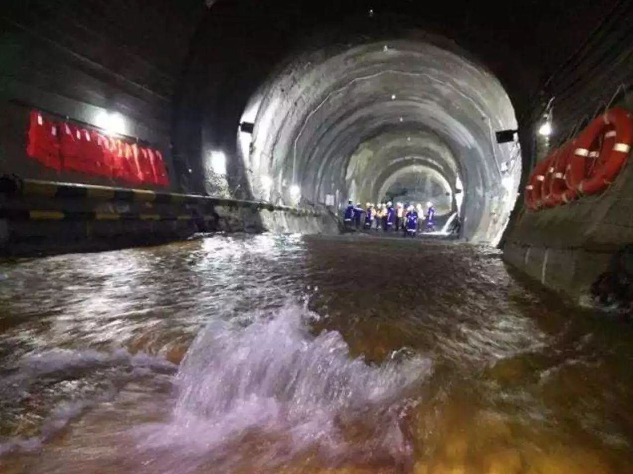 基建狂魔高鐵聖手橋樑總督沒有什麼是中國施工隊不能修的