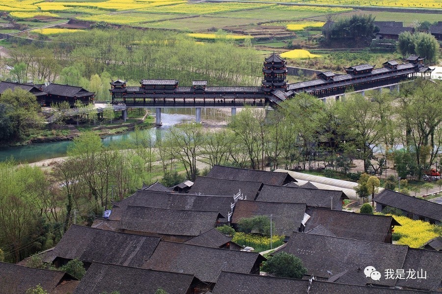 梦中捞车河中国土家第一寨—惹巴拉龙山县里耶古城景区历史悠久,山