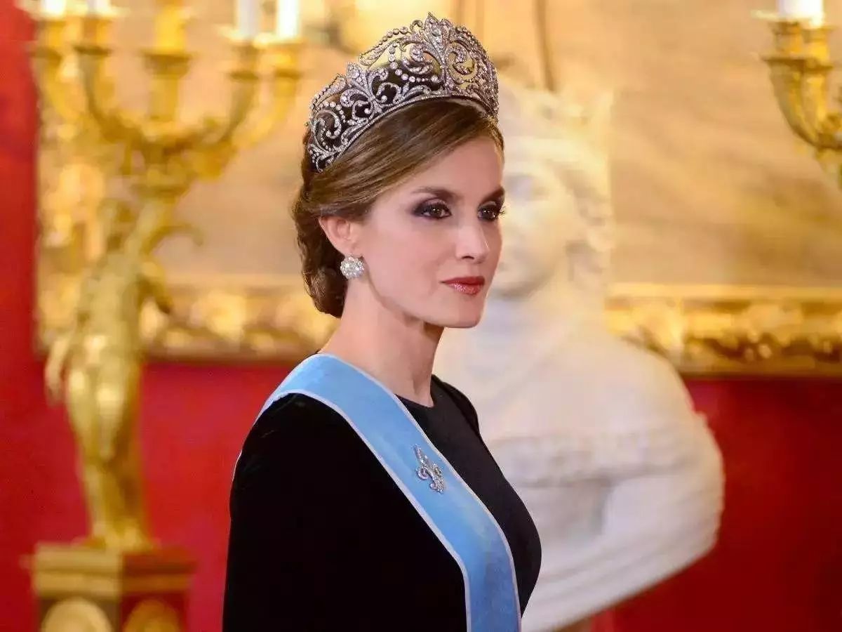 西班牙国王 王妃图片