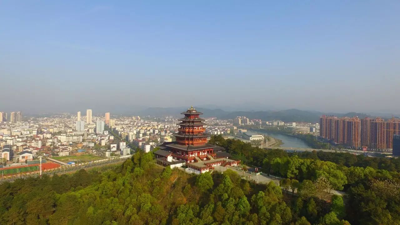 优化人居环境,切实解决城乡市容市貌脏,乱,差问题,根据《安福县开展