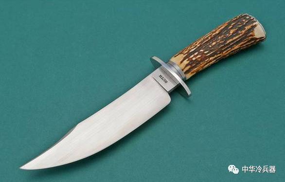 上图:出土撒克逊刀的刀条撒克逊战刀是一种刀身形状非常有特点的刀具