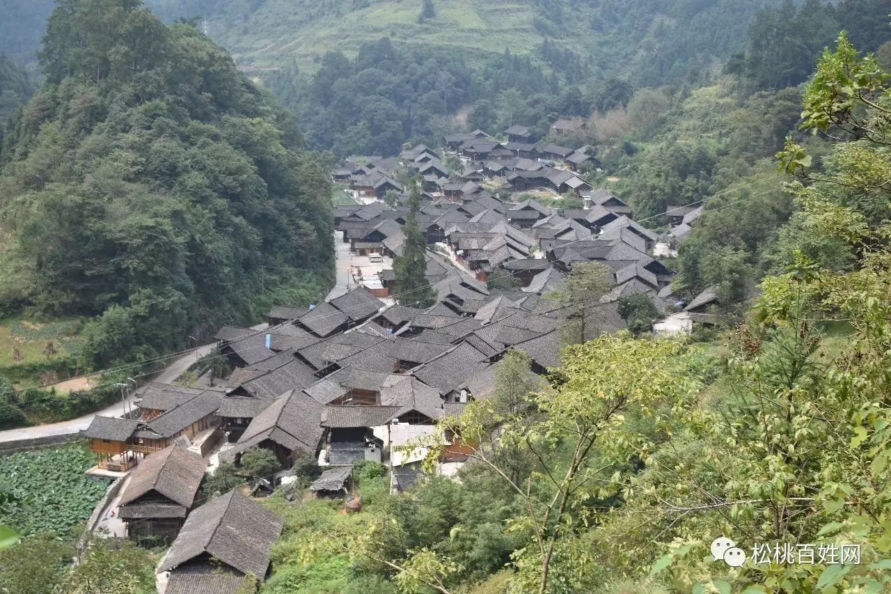 大湾苗寨,松桃最美的古村落,位于松桃县盘信镇大湾村,是目前保存最