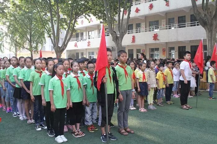 郑上路小学图片图片