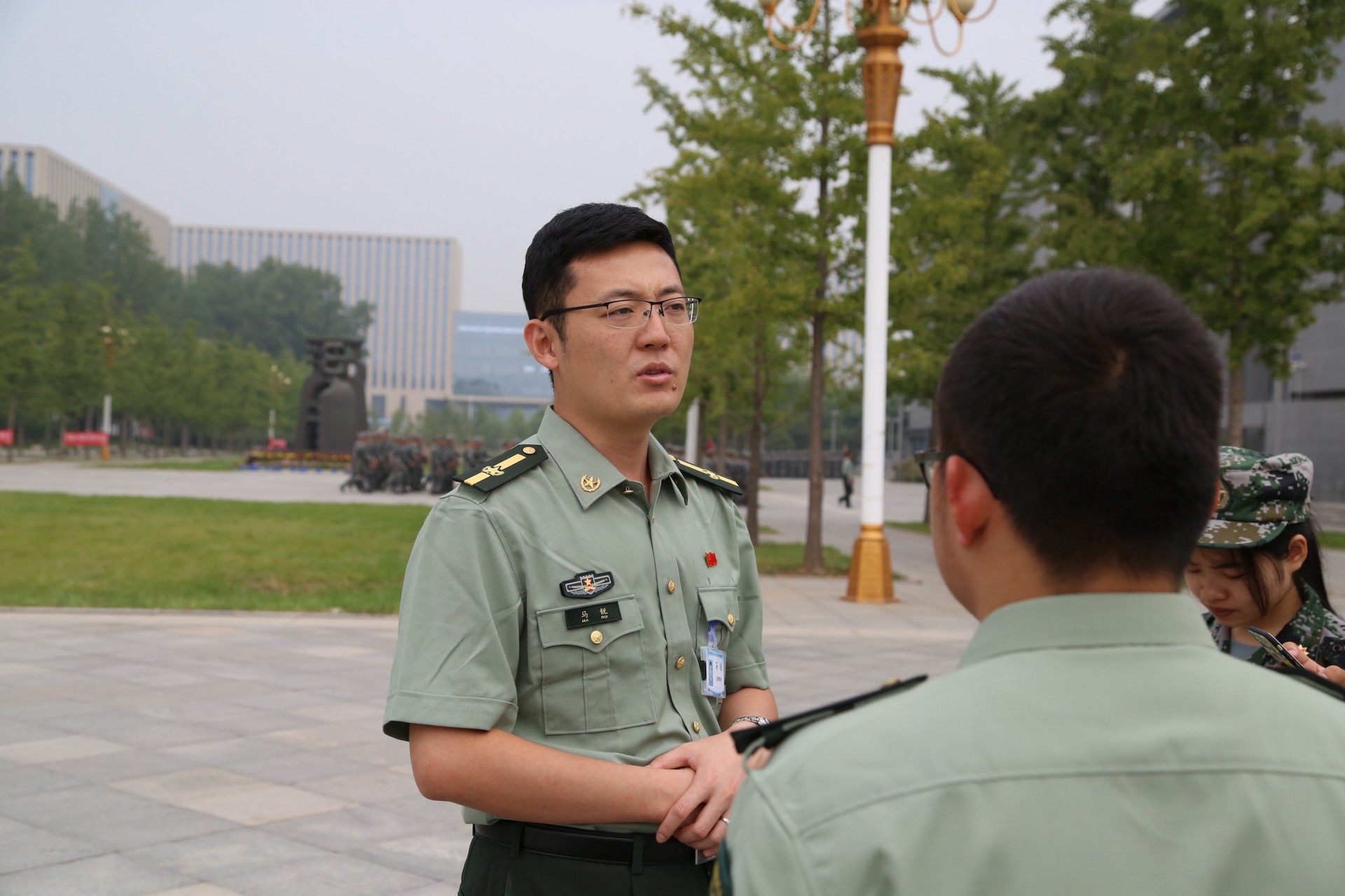 专访三营教导员马锐关注人才培养畅谈空天情怀