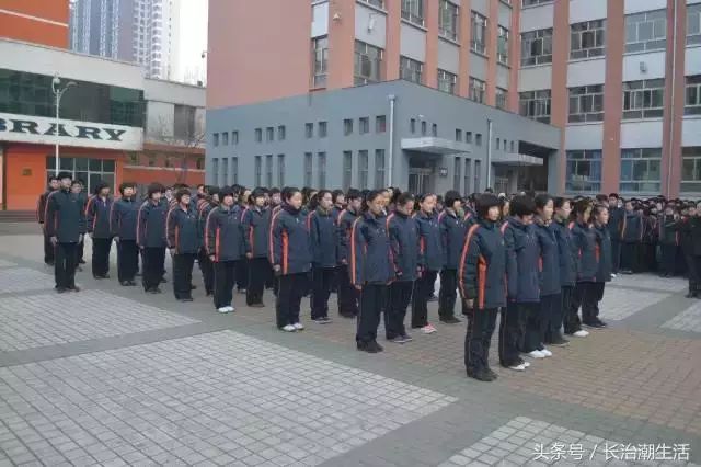 长治各中学校服展示最美的是投票