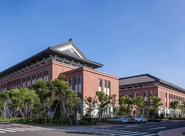 高校基建浙江大學7個校區校園建築與水相得益彰