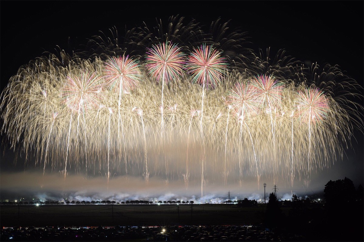 他镜头下的夏日祭烟花,美得令人窒息