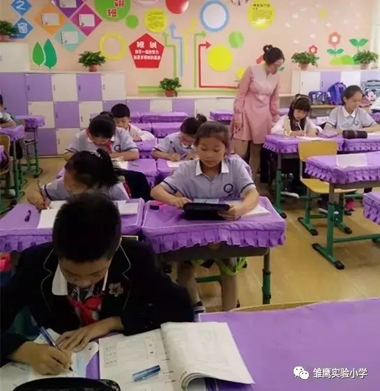 翔61仁翔增强教育服务能力提升教育满意度雏鹰实验小学弹性离校依时